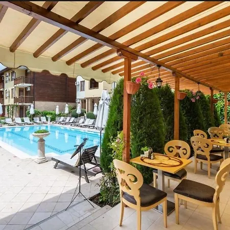 Garden Of Eden - Panorama C2 *