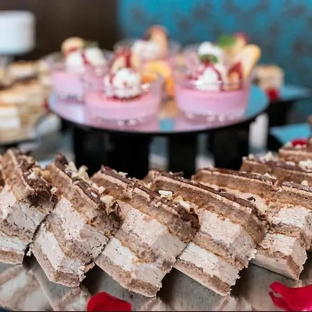 Garden Of Eden - Panorama C2 Szveti Vlasz