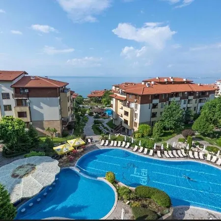 Garden Of Eden - Panorama C2 Reymar Апартаменти