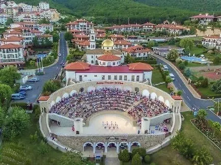 Garden Of Eden - Panorama C2 *